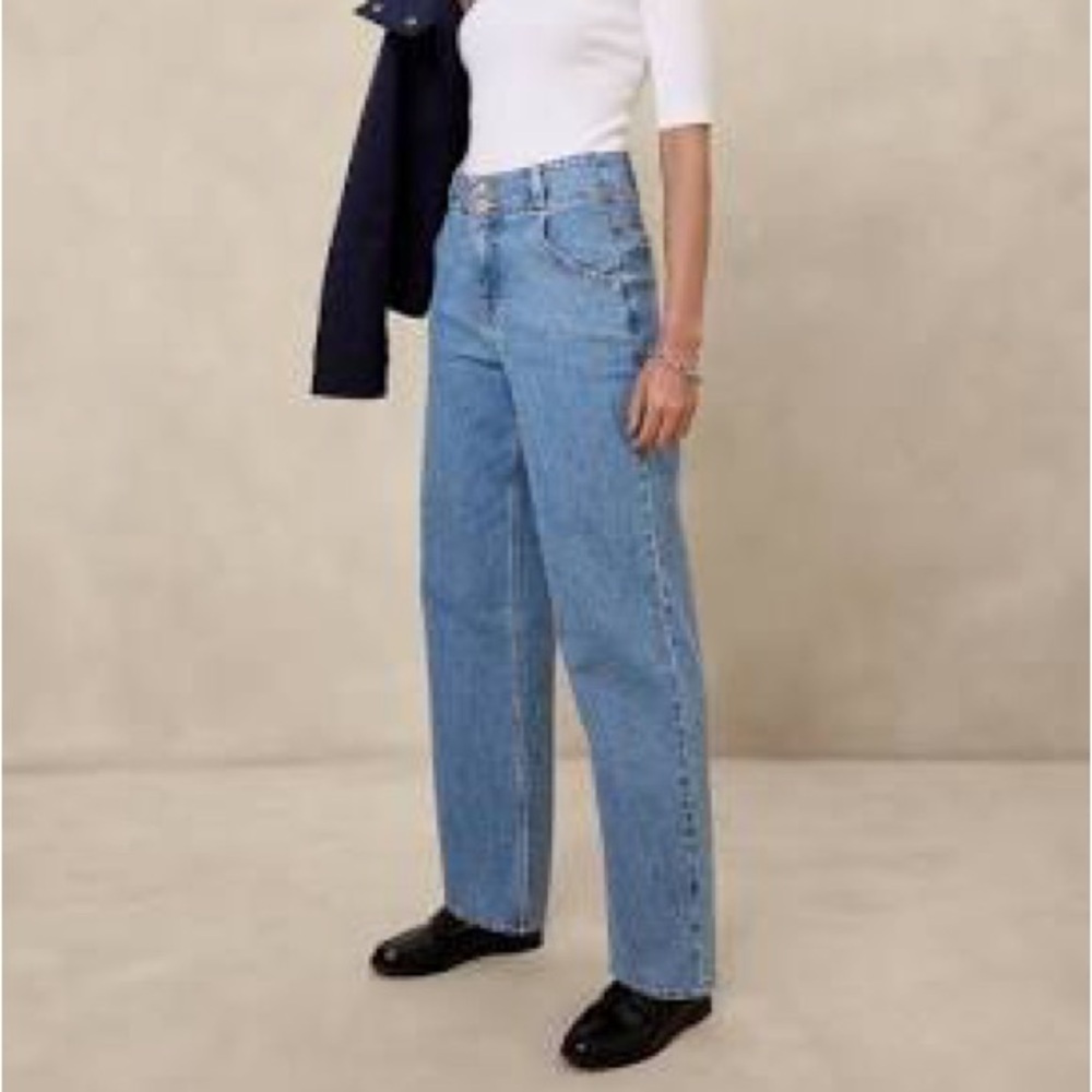 Banana Republic dark Wash ultra high rise straight fit size 4 or 27